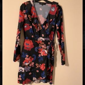 Long sleeve floral dress with detail